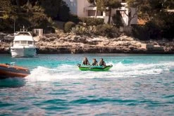 Jobe Revolve Funtube - 3 Persoons -Watersporten Verkoop 230320001 actionshot 5 big resultaat