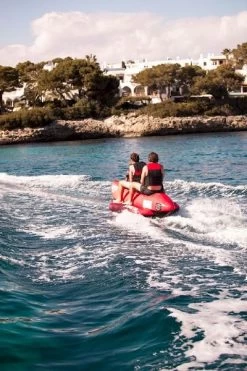 Jobe Chaser Funtube - 3 Persoons -Watersporten Verkoop 230320002 actionshot 3 big resultaat